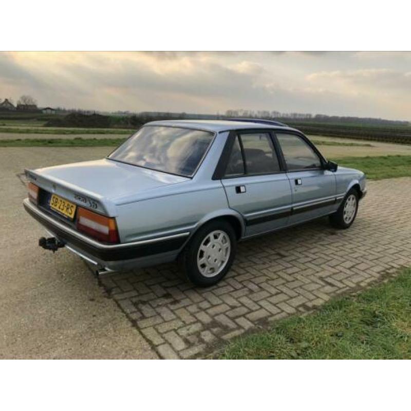 Peugeot 505 2.8 V6 AUT 30.06.1987 Schuifdak Leder Apk 2022