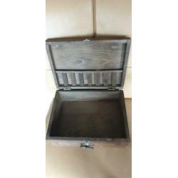 Oud Franse eiken houten kistje 37 bij 27 cm