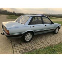 Peugeot 505 2.8 V6 AUT 30.06.1987 Schuifdak Leder Apk 2022