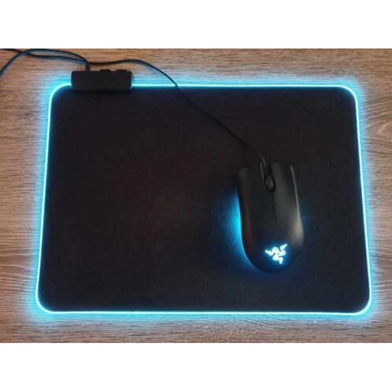 Razer muis en muismat rgb