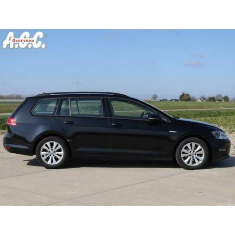Volkswagen Golf 1.6 TDi Navi Trekhaak PDC v+a Cruise