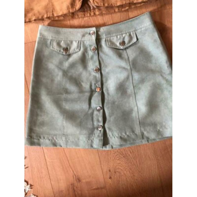4 rokjes H&M 38 S