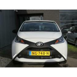 Toyota Aygo 1.0 VVT-i x-now 5drs Airco Elektrische Ramen Spe
