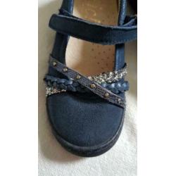 Zo goed als nieuw leren sandalen Click maat 24