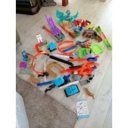 Hot wheels set ( gaat als set weg)