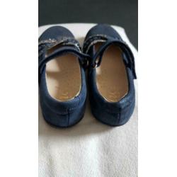 Zo goed als nieuw leren sandalen Click maat 24