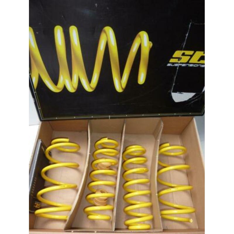 ST verlagingsveren 30mm VW Golf 7 Leon 5F Audi A3 8V 2012->