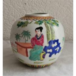 Chinese Gemberpot Famille Rose, Yongzheng, 20e