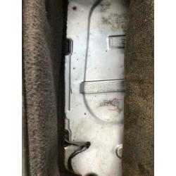 Peugeot 505 2.8 V6 AUT 30.06.1987 Schuifdak Leder Apk 2022