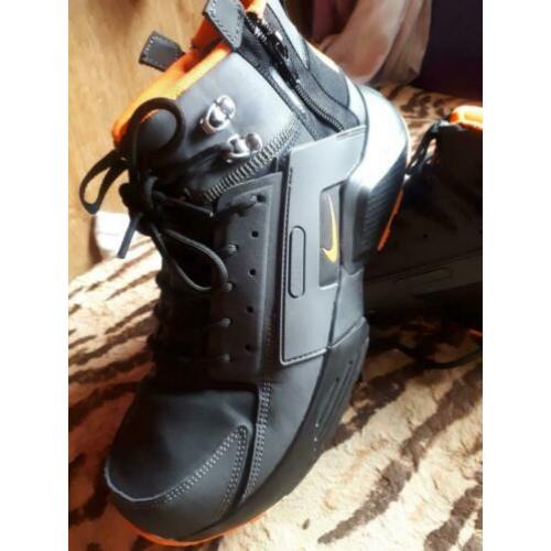 Nike air mt 44