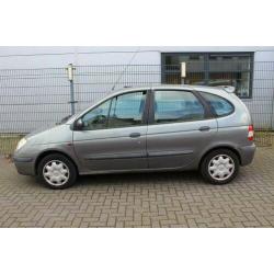 Renault Scénic 1.6 16v! AIRCO! 270.000km! BJ 10-1999!