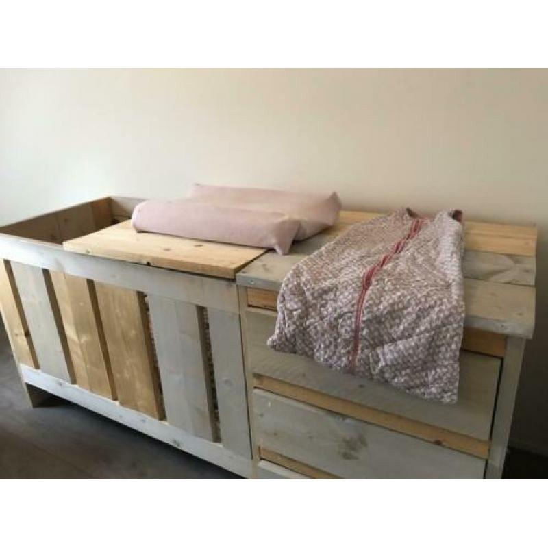 Steigerhout Ledikant / commode / kast