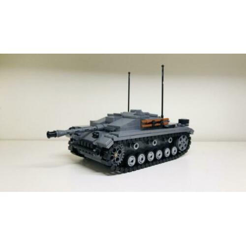 WW2 Duitse Stug III Ausf. F van LEGO (BrickMania)