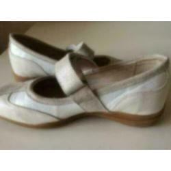 JR shoes damesschoenen maat 4 ( 37 ) wit leer TOP conditie