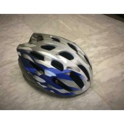 Wielrenhelm – racefietshelm – 54-58cm maat M - in NIEUWSTAAT