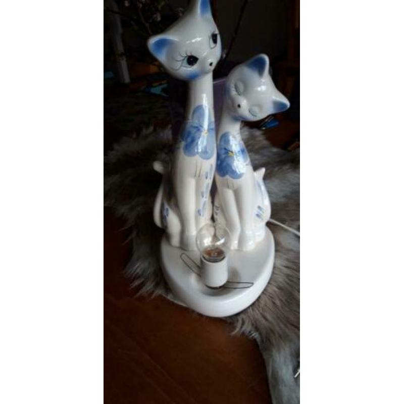 Retro/vintage poezenlamp