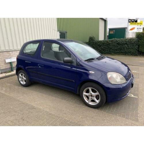 Toyota Yaris 1.0-16V VVT-i Luna