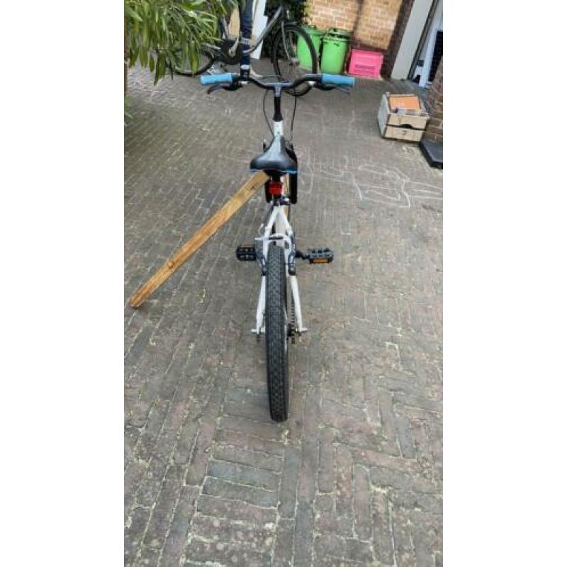 B-twin racingboy300