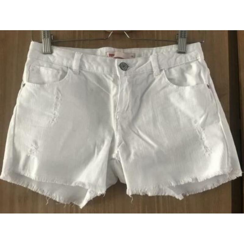 Levi’s witte spijker korte broek maat 176