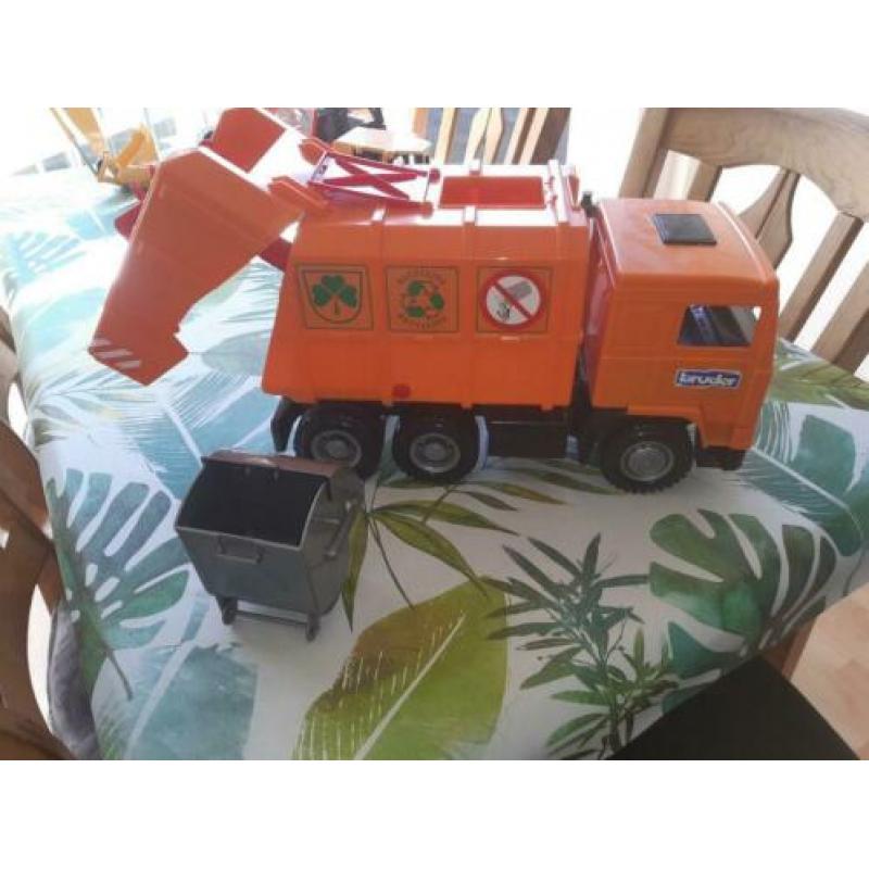 Bruder vuilnisauto met container