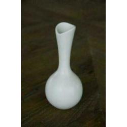 Vintage vaas, Flora keramiek, 15 cm, wit