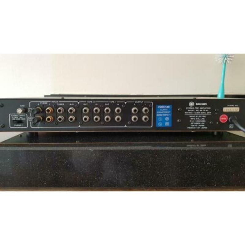 Voorversterker NIKKO BETA 40