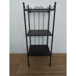 Legkast 3 etages, zwart aluminium.