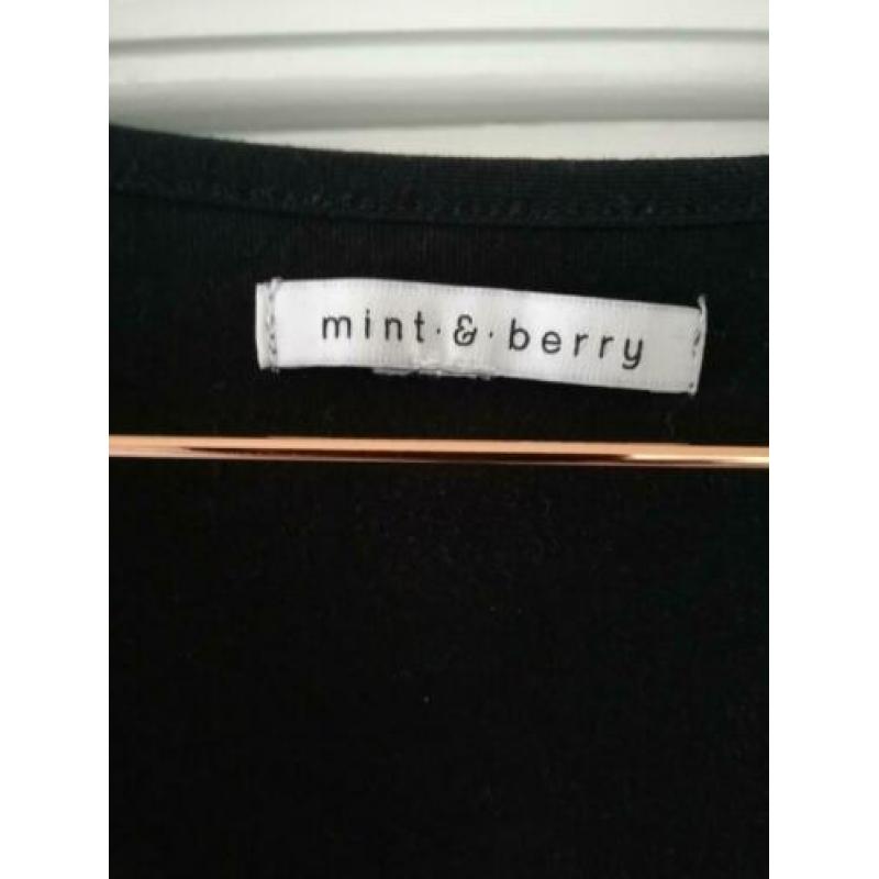 ZGAN!! retro vintage kersen omslag jurkje Mint & Berry mt M
