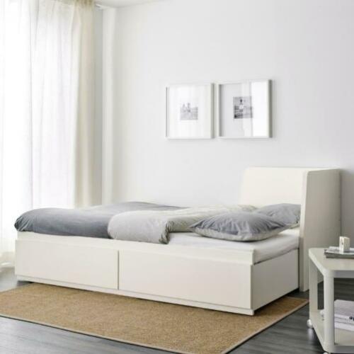 flekke bed ikea