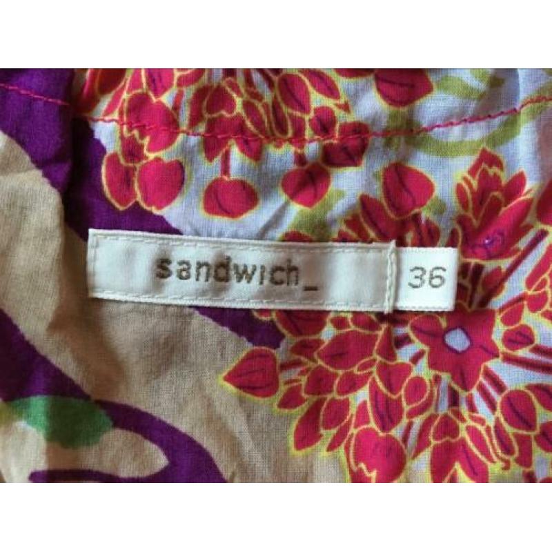 ??Sandwich jurkje??