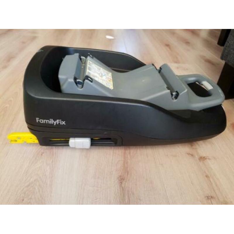 Maxi-Cosi FamilyFix isofix