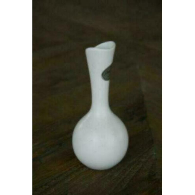 Vintage vaas, Flora keramiek, 15 cm, wit