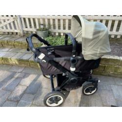 Bugaboo buffalo kinderwagen groen/zwart met van alles erbij