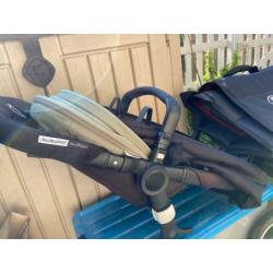 Bugaboo buffalo kinderwagen groen/zwart met van alles erbij