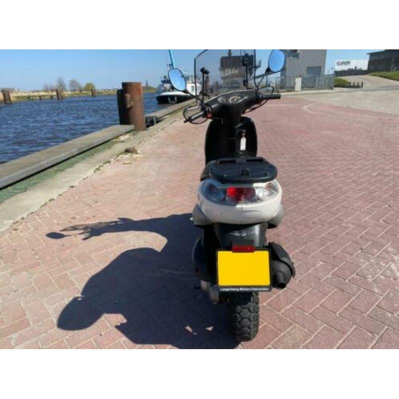 Peugeot Vivacity 100cc snor (125cc, 180cc, 150cc)
