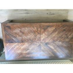 Koloniale robuuste salontafel