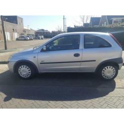 Opel Corsa 1.2 16V 3D 2003 Grijs