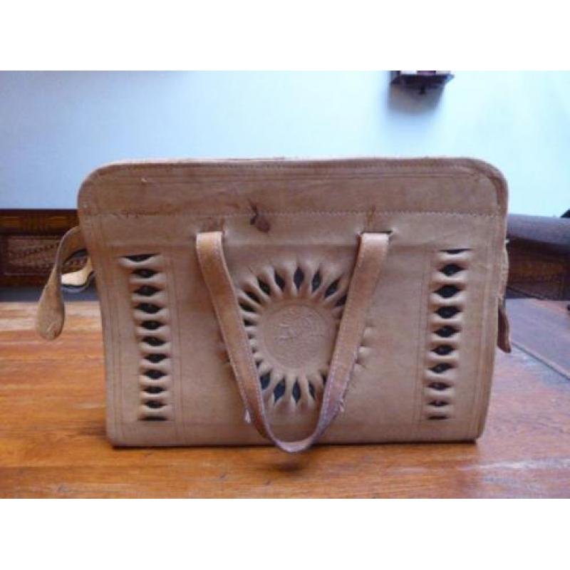 Vintage Noord Afrikaanse leren tas.