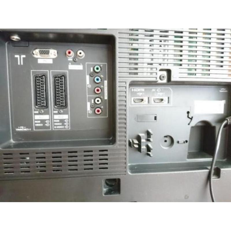 32 inch Panasonic lcd tv