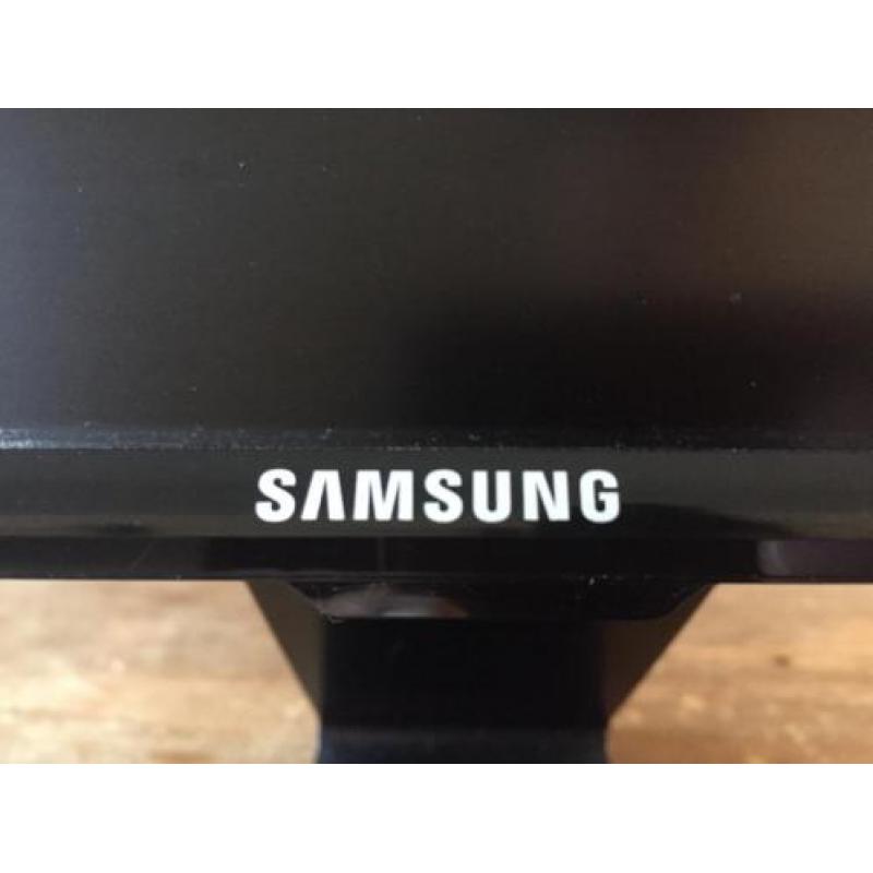Samsung HDTV Monitor