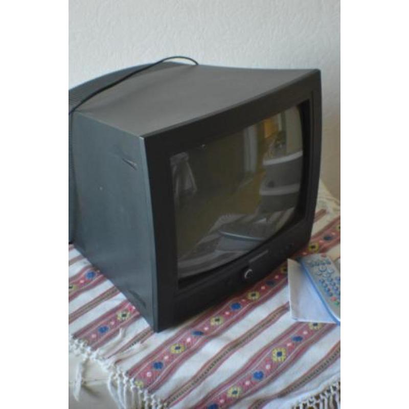 telefunken A125m vintage kleuren tvtje +afstandsbediening