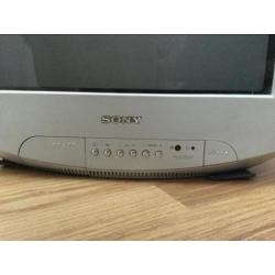 Sony Trinitron 14 inch met steun Vogels