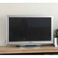 Panasonic tv 107cm