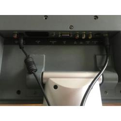 Tv Mt logic met ingebouwde Dvd speler