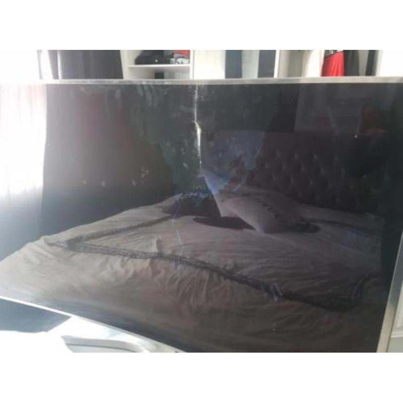 Samsung 165 cm kristal nano