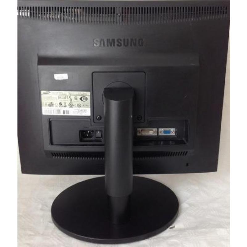 Samsung Syncmaster B1940R Zwart