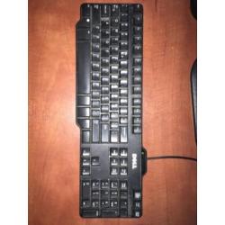 Dell E173FP LCD monitor - 17" , toetsenbord en speakerset