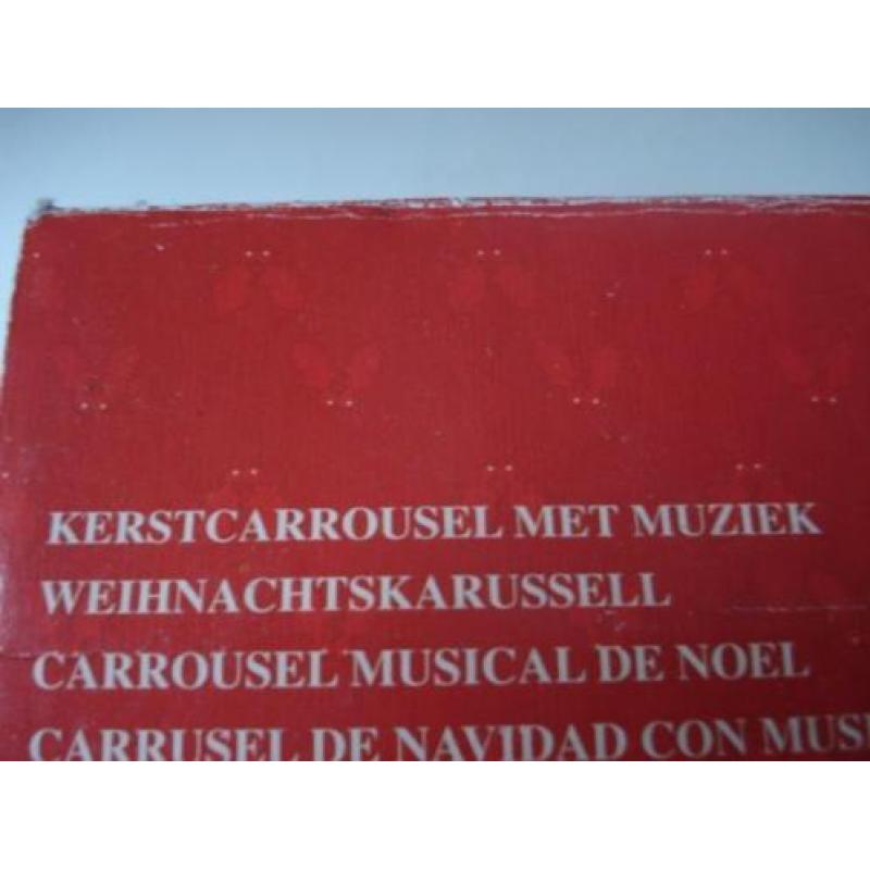 Draait tijdens muziek, kerstcarrousel met muziek, 17 cm hoog