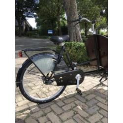 Nette fietsfabriek bakfiets met huif
