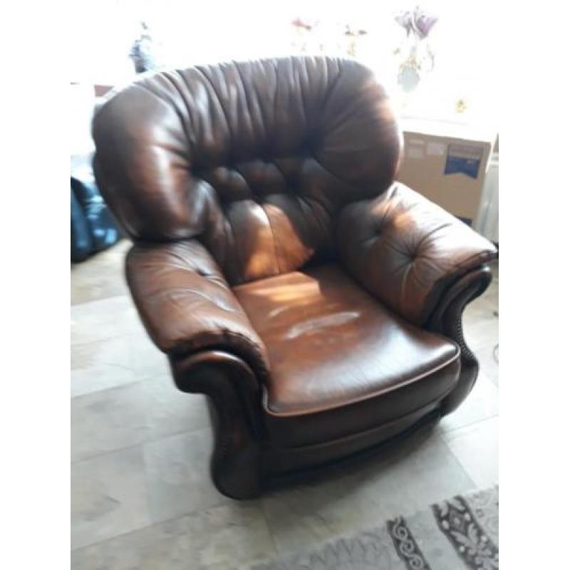Te koop originele chesterfield bankstel nu in prijs verlaagd